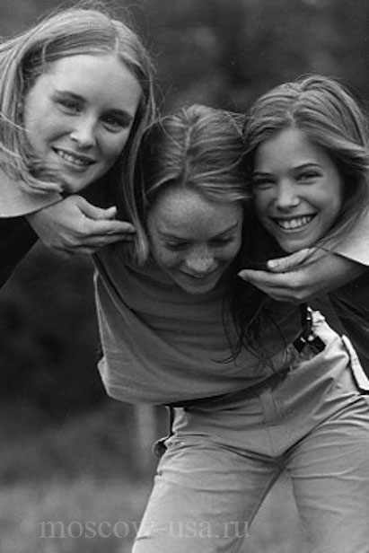 Линдси Лохан актрисса кино, снявшаяся в рекламе Abercrombie