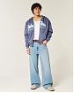 Moscow USA предлагает Вам купить мужскую толстовку на молнии с капюшоном Hollister синего цвета с логотипом нашитым. Оригинальная модель, бесплатная доставка и примерка по России.