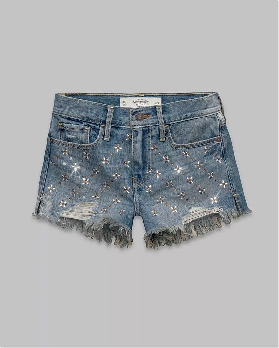 Женские джинсовые шорты Abercrombie & Fitch с рваными элементами и стразами в виде цветка. Модель 00409. Подробное описание и цена товара. Доставка по России, Москве и Области от Moscow USA