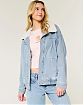 Moscow USA предлагает Вам купить женскую куртку Hollister синего цвета. Модель 07457. Доставка по России, Москве и области, самовывоз.