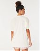 Женская футболка Hollister Oversized белого цвета Барби с принтом. Модель 07054. Подробное описание и цена товара. Доставка по России, Москве и Области от Moscow USA