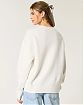 Женский свитер Hollister белого цвета графикой кошки. Модель 06694. Подробное описание и цена товара. Бесплатная доставка по России, Москве и Области от Moscow USA.