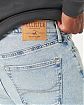 Moscow USA предлагает вам купить джинсы Hollister Light Wash Loose Jeans светло-синего цвета с небольшими потертостями. Модель 07519. Доставка по России, Москве и области, самовывоз.