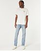 Moscow USA предлагает вам купить джинсы Hollister Athletic Straight Jeans синего цвета с небольшими потертостями. Модель 7586. Доставка по России, Москве и области, самовывоз.