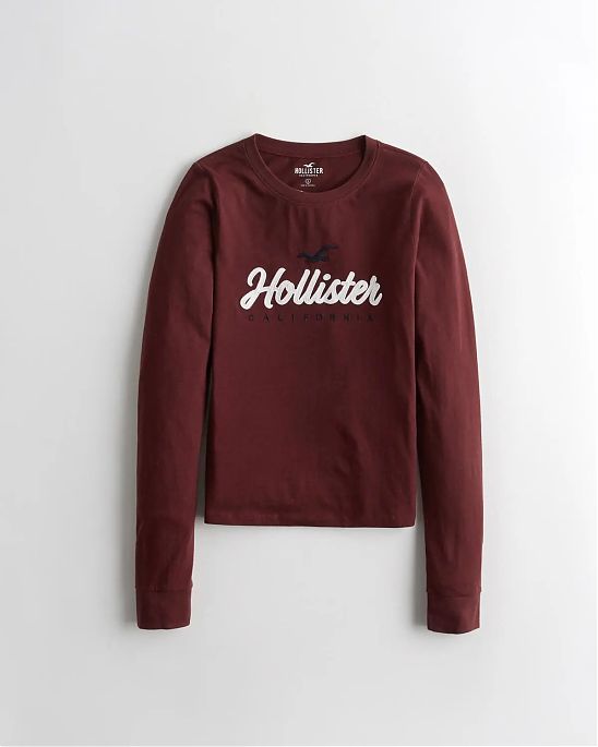Женская футболка Hollister бордового цвета с нашитой белой надписью и лого чайки. Модель 04883. Доставка по России, Москве и Области от Moscow USA